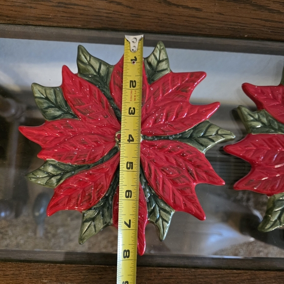 Hand painted ceramic poinsettia trivet- set of 2 - Picture 4 of 5